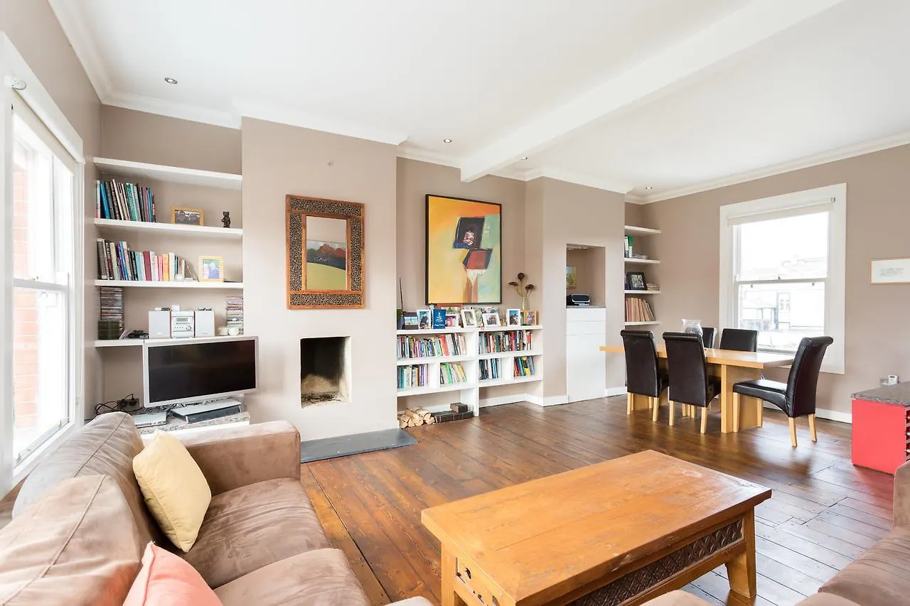 Modern 2 Bedroom Dublin Home